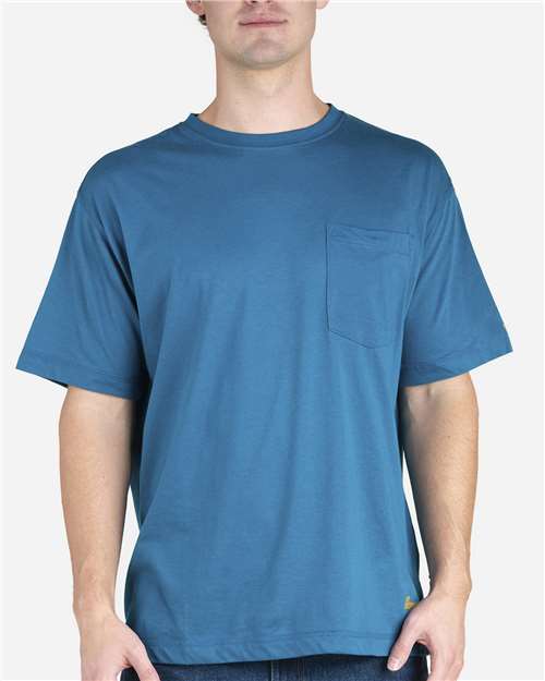 Men's Lightweight Performance Pocket T-Shirt - BSM38