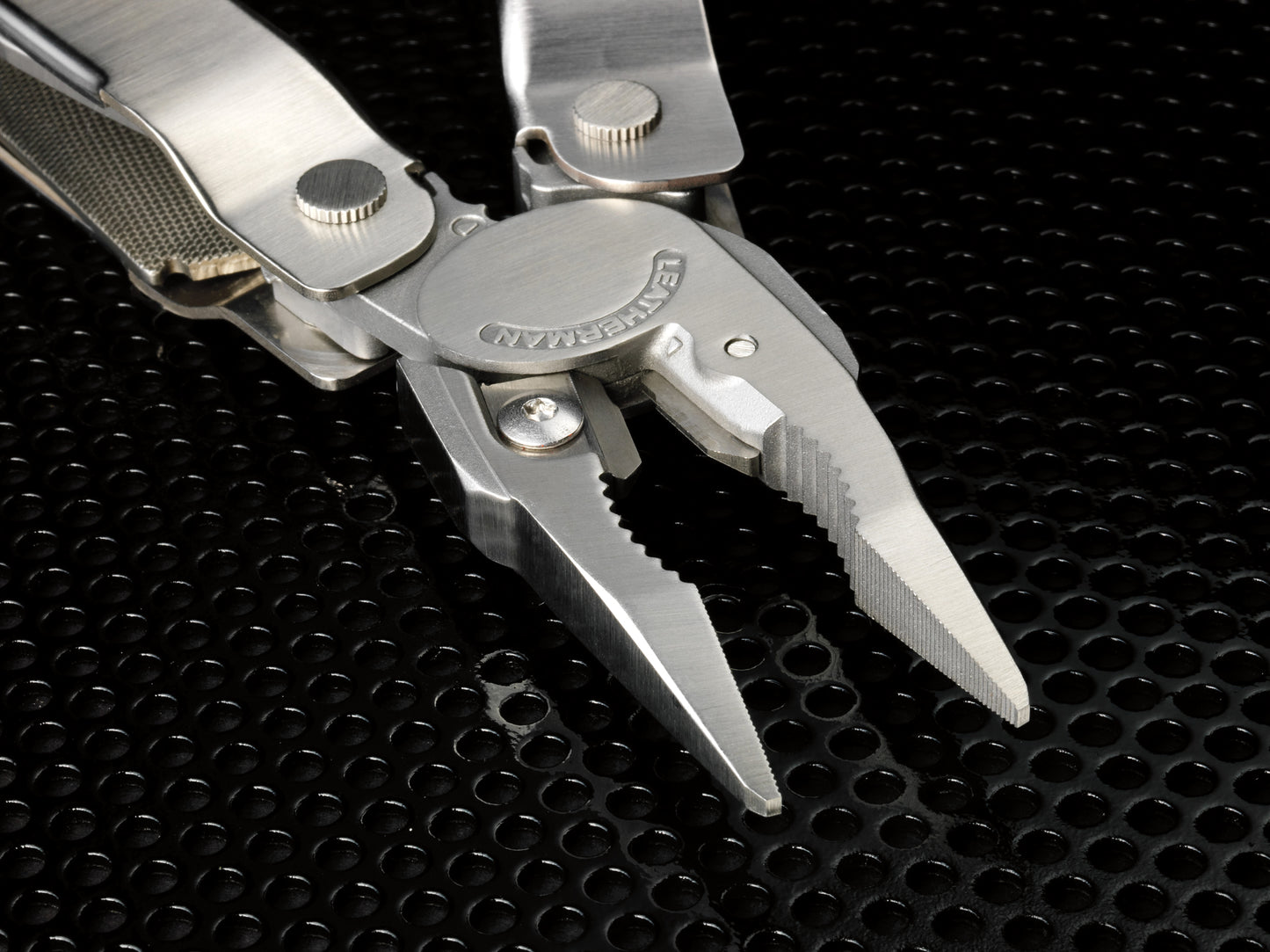 Leatherman® Super Tool® 300