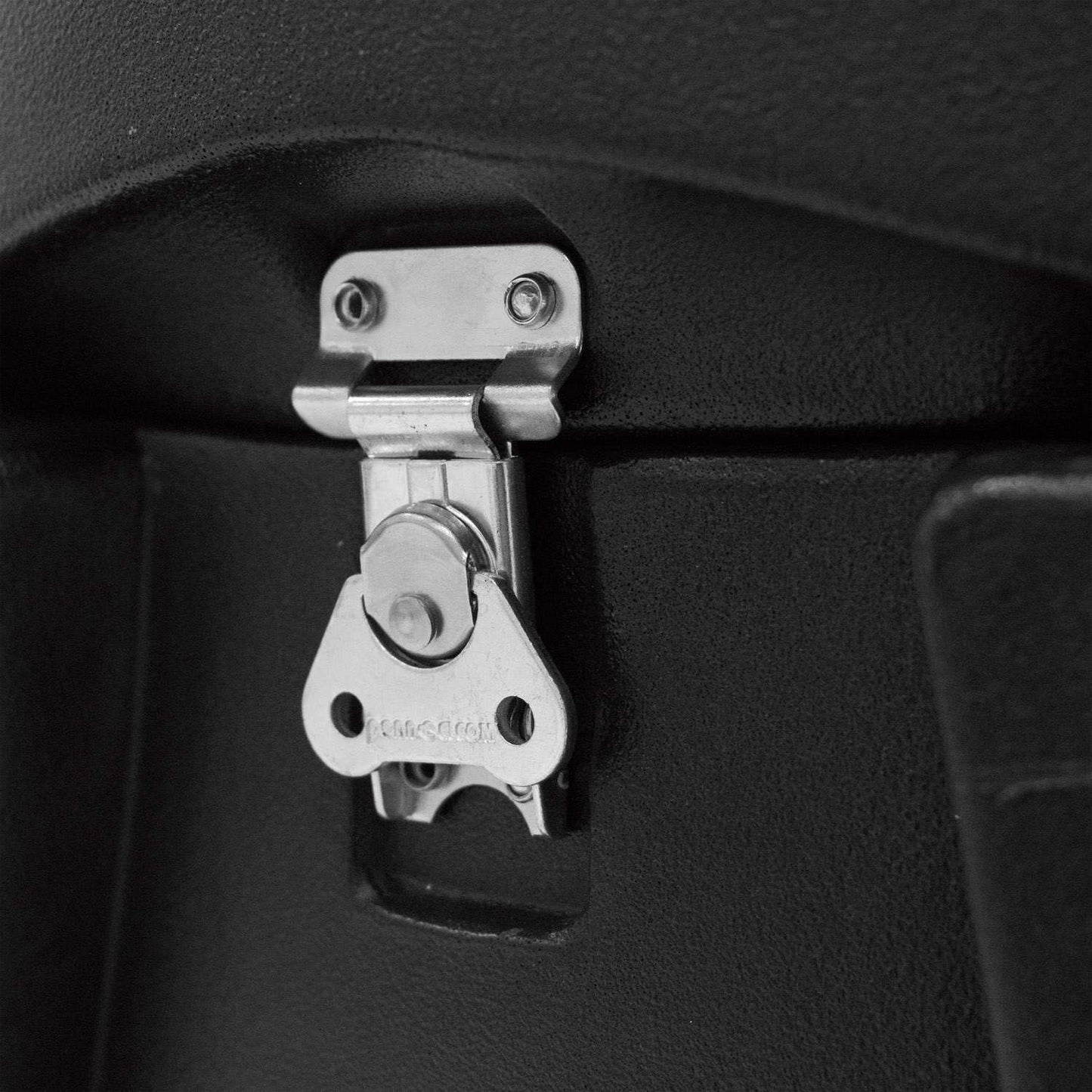 Round Hard Case with Wheels