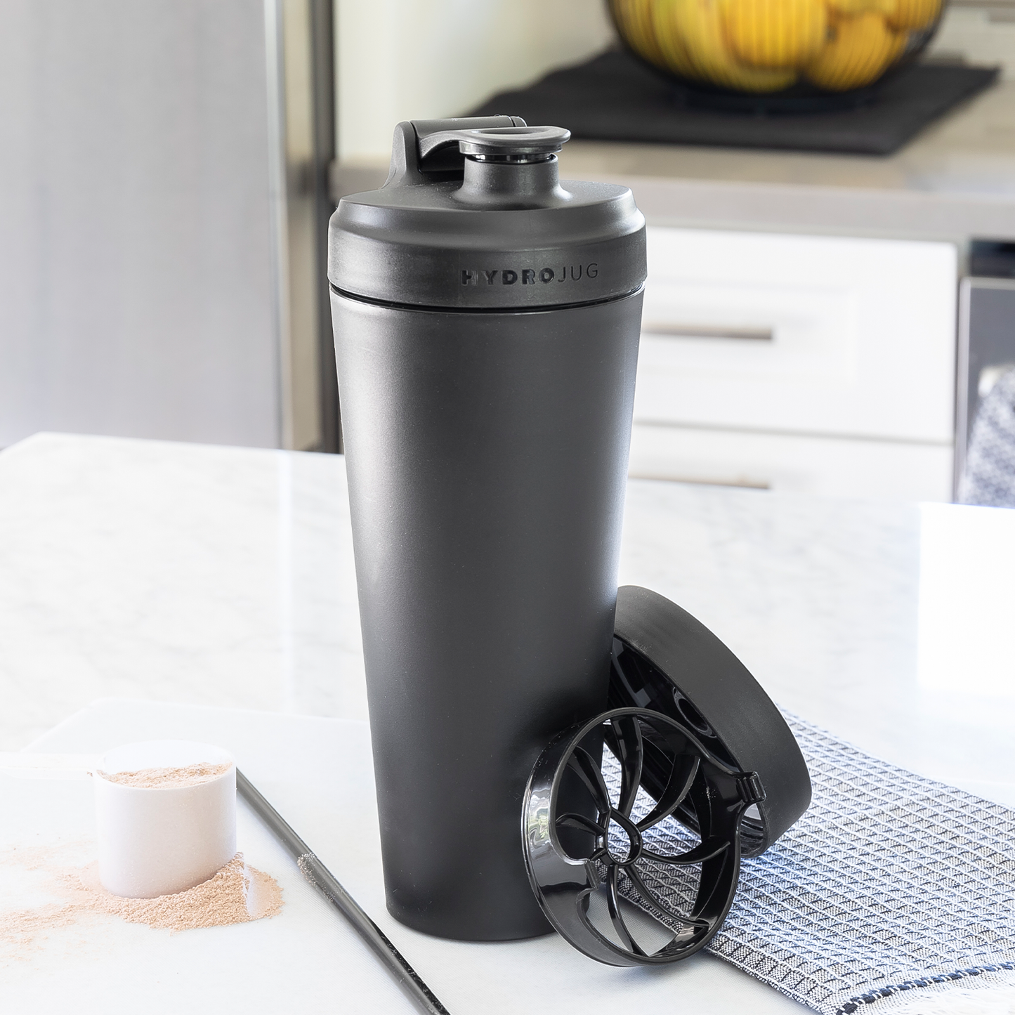 black 24 oz hydroshkr