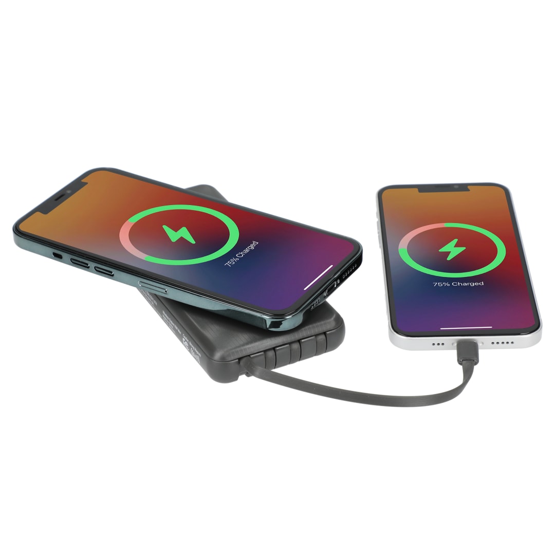 Front View of Gray Solekick™ MagClick™ 10000 15W Wireless Power Bank