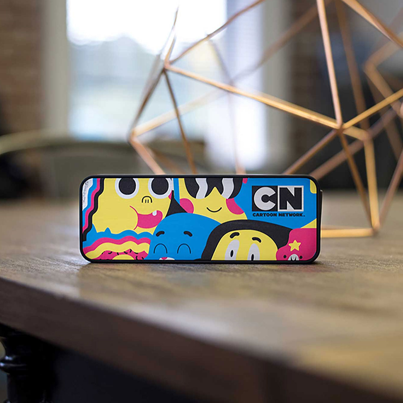 Evrybox™ 4400mAh Charger + Speaker