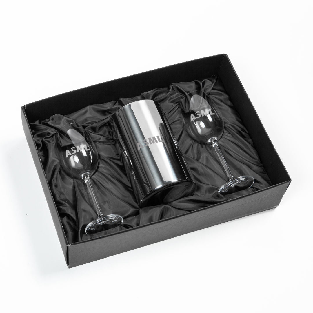 Jacobs Wine Cooler & Carberry Wine