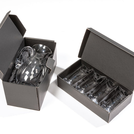 St Tropez Pitcher & Hogarth Beverage