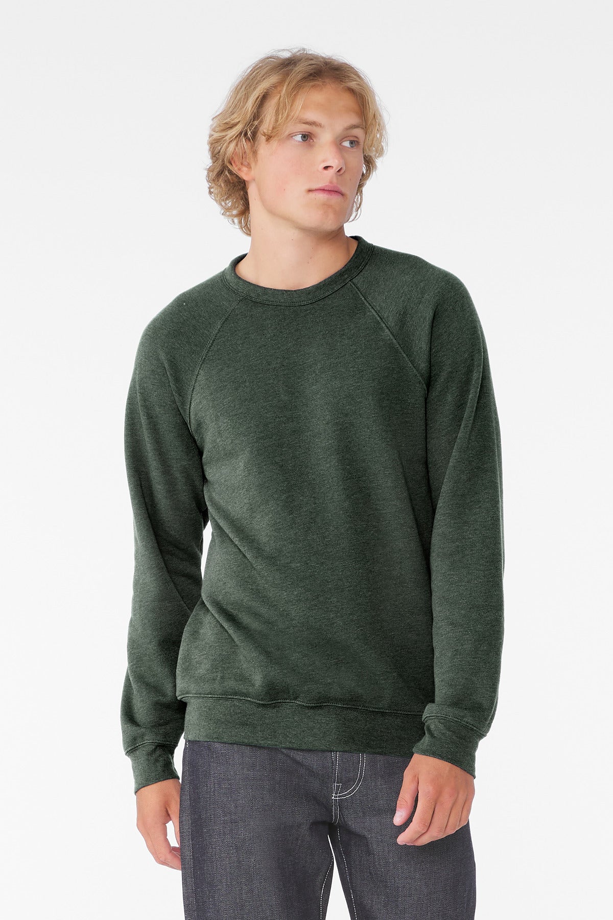 BELLA+CANVAS Unisex Sponge Fleece Raglan Sweatshirt. BC3901