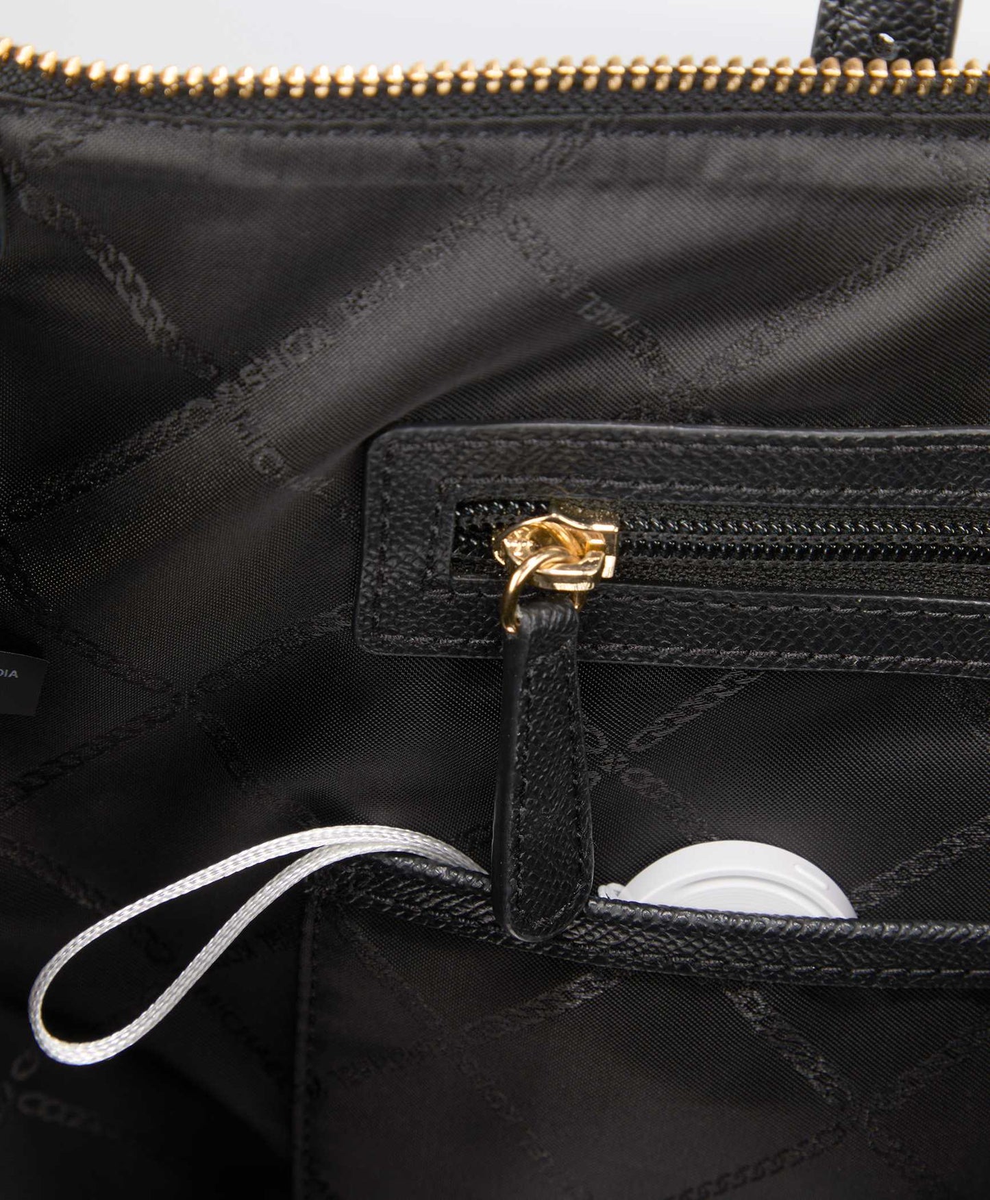 Find it All Platform Agnostic Bluetooth Tracker