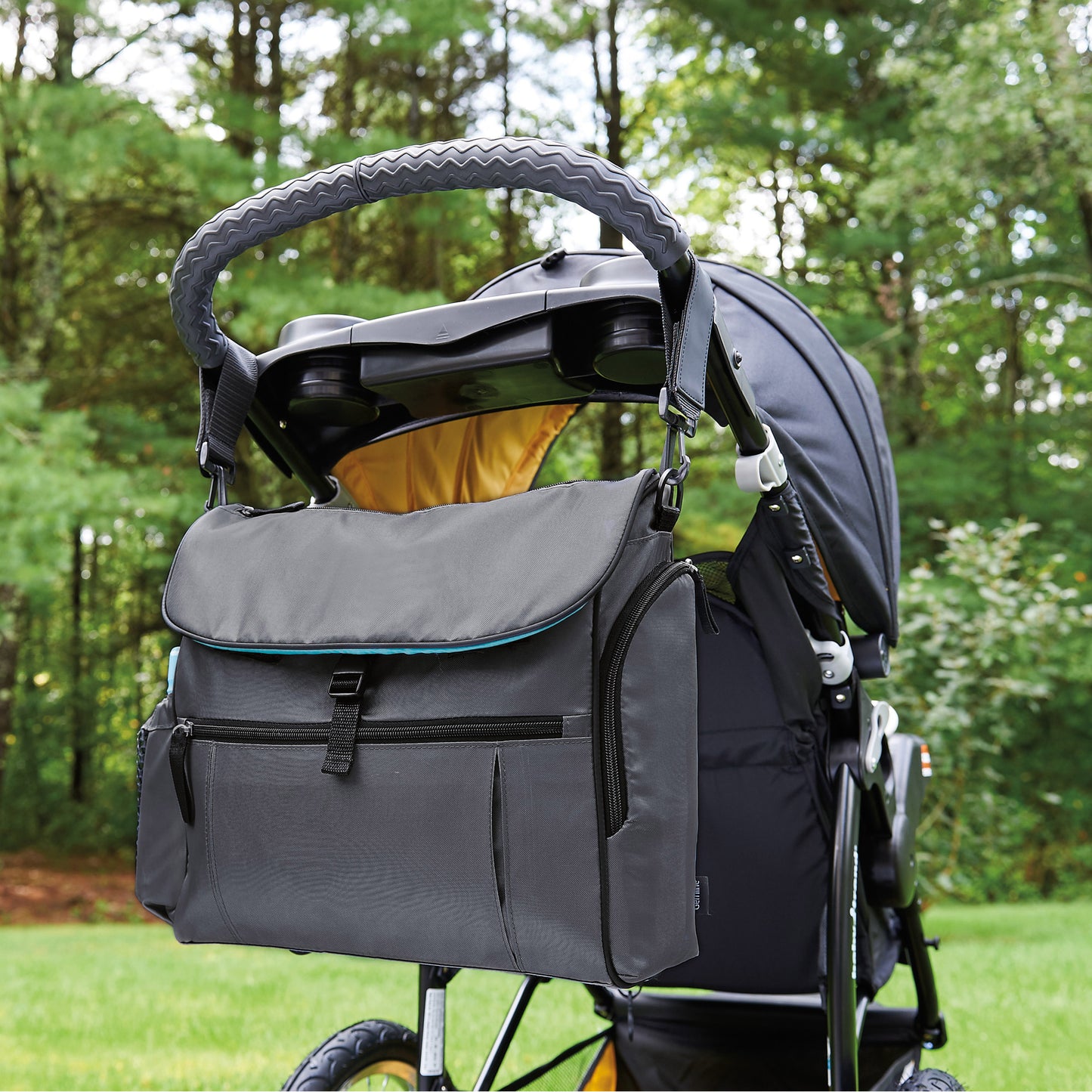 Uptown Convertible Diaper Bag Kit