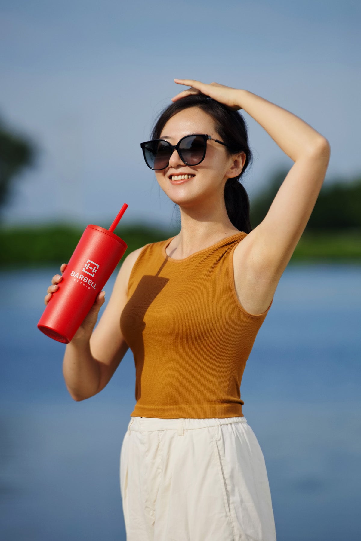 Black Bradford 24 oz Vacuum Insulated Stainless Steel Tumbler with Straw