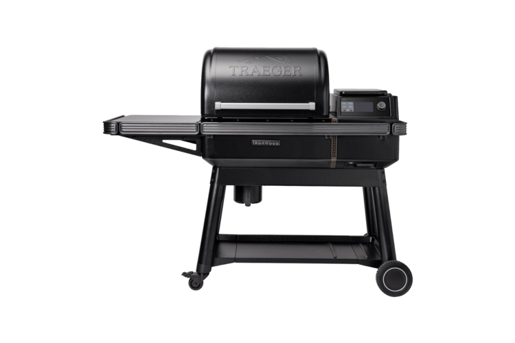 Traeger Ironwood Pellet Grill - Black