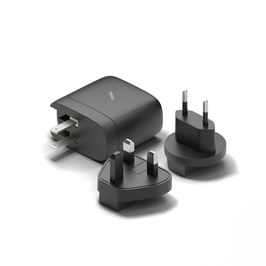 Black Native Union International Fast GaN Charger PD 67W (3 ports)