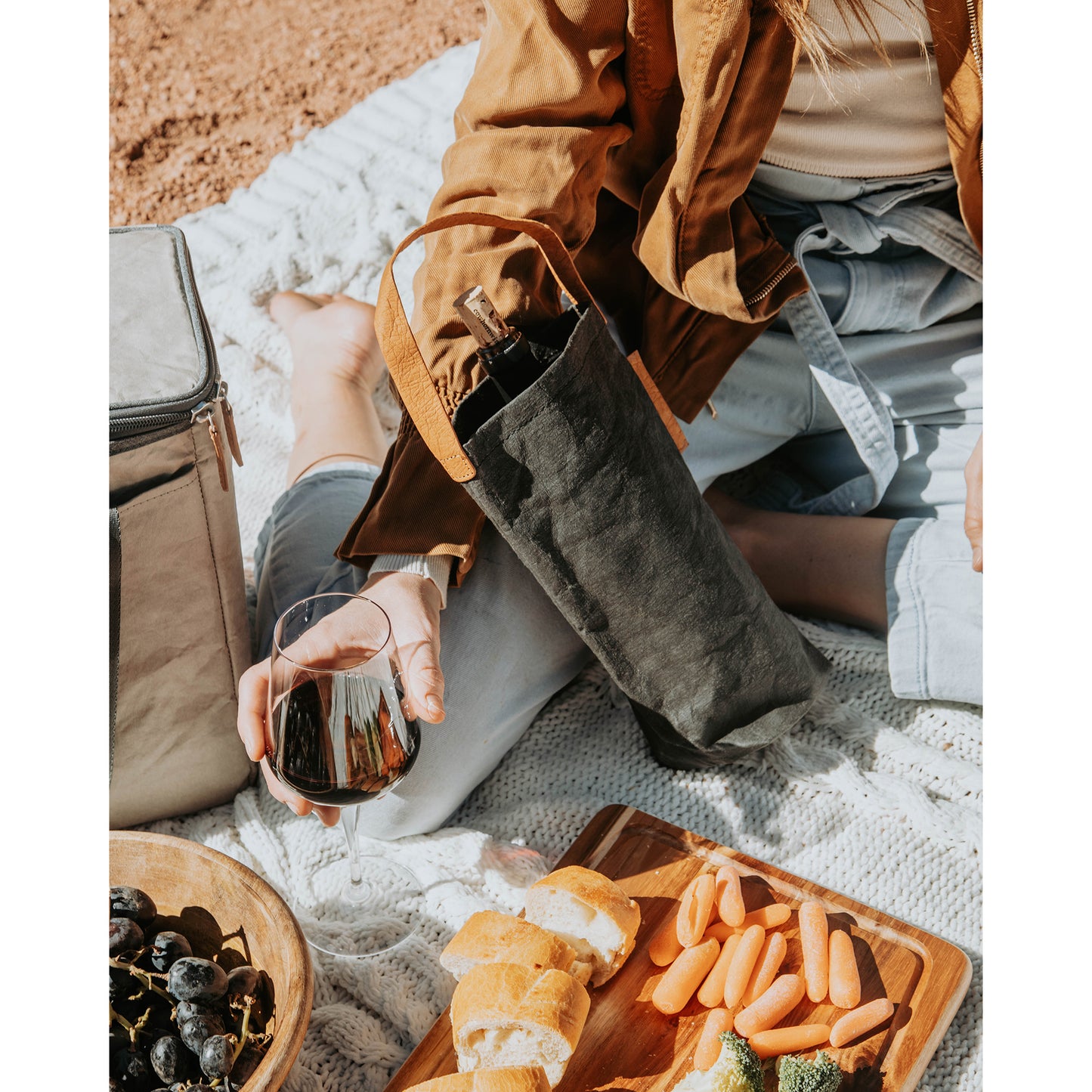 Out of The Woods® Connoisseur Wine Tote