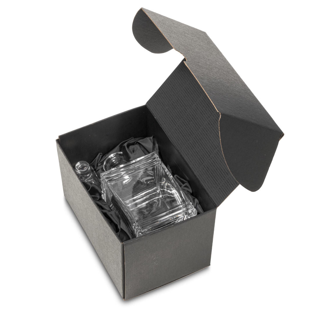 Govenor Decanter