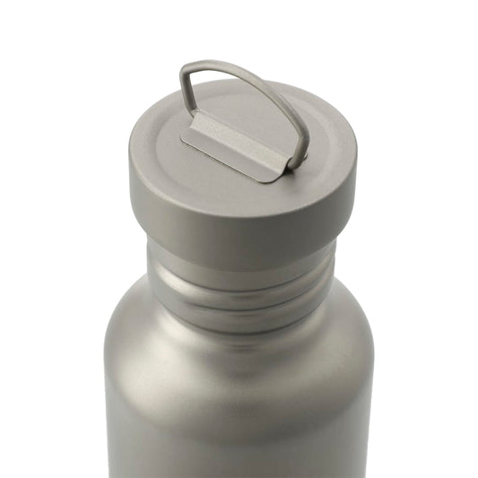 Front View of Silver Griffen Titanium Sport Bottle 25oz