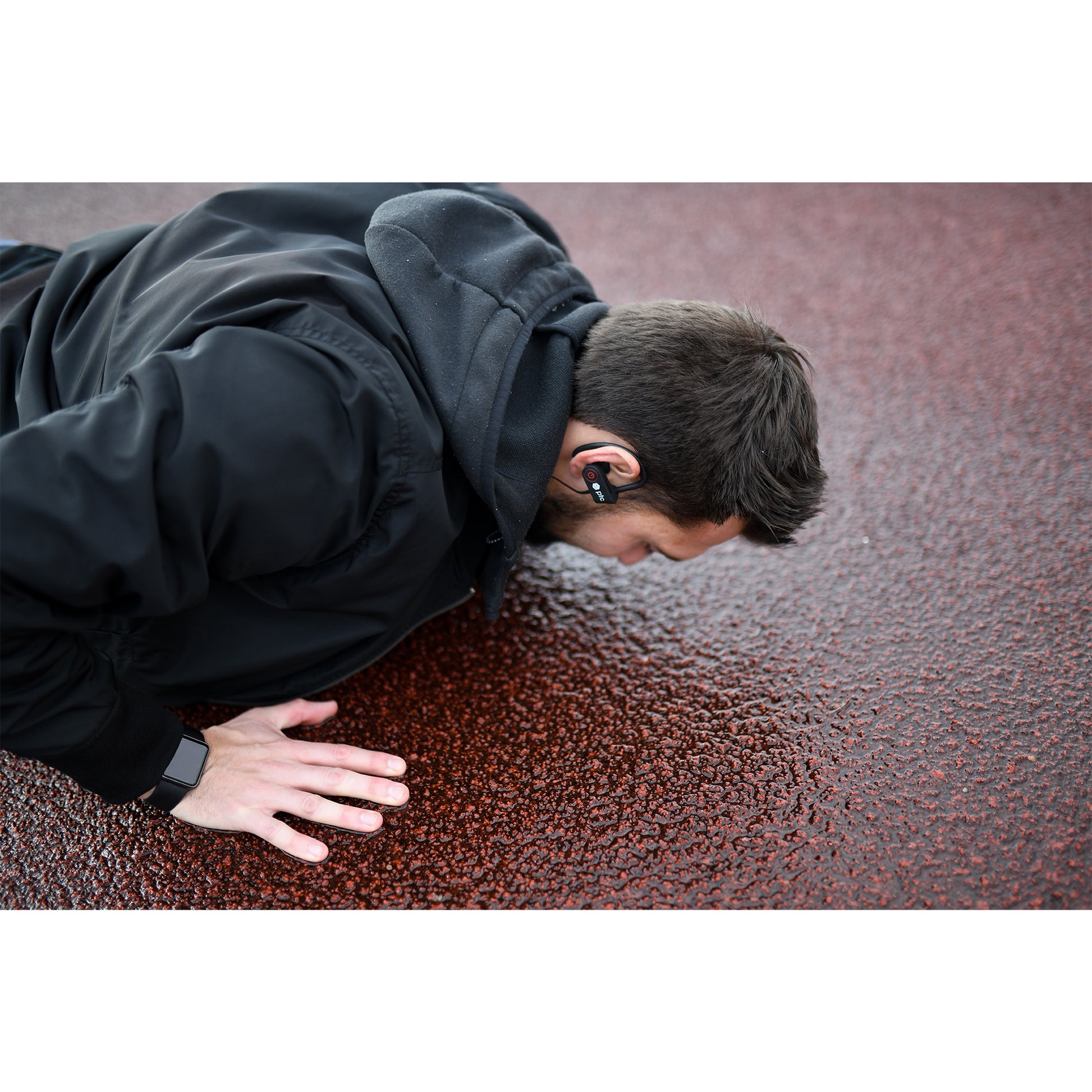 Black Arcos Bluetooth Earbuds