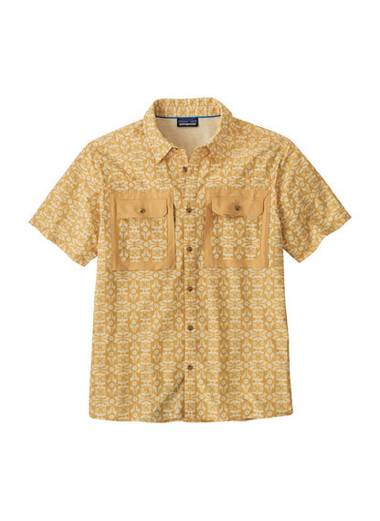 Patagonia Men's Self Guided Short-Sleeve Sun Shirt - Marmot Field: Beeswax Tan - XS