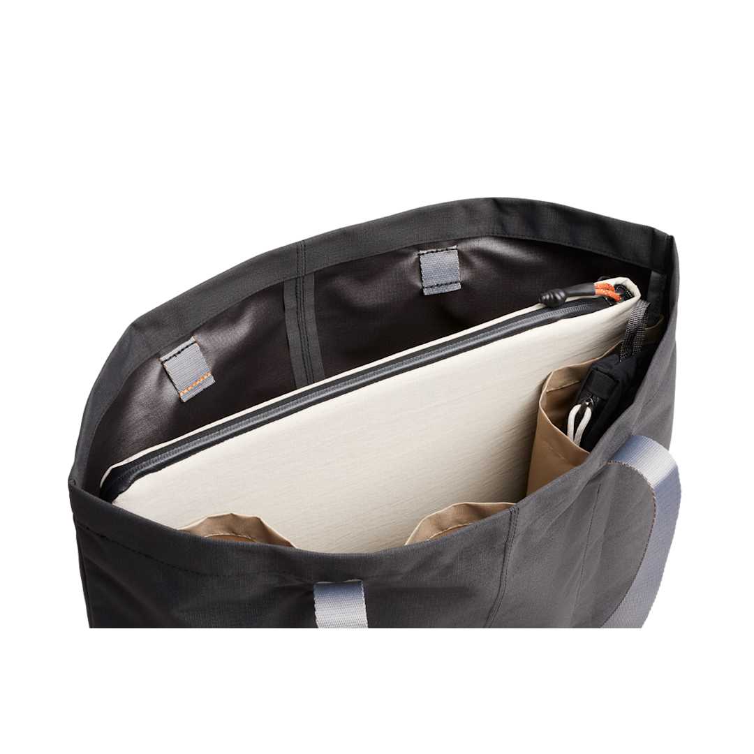 Bellroy Lite Recycled 16" Laptop Sleeve