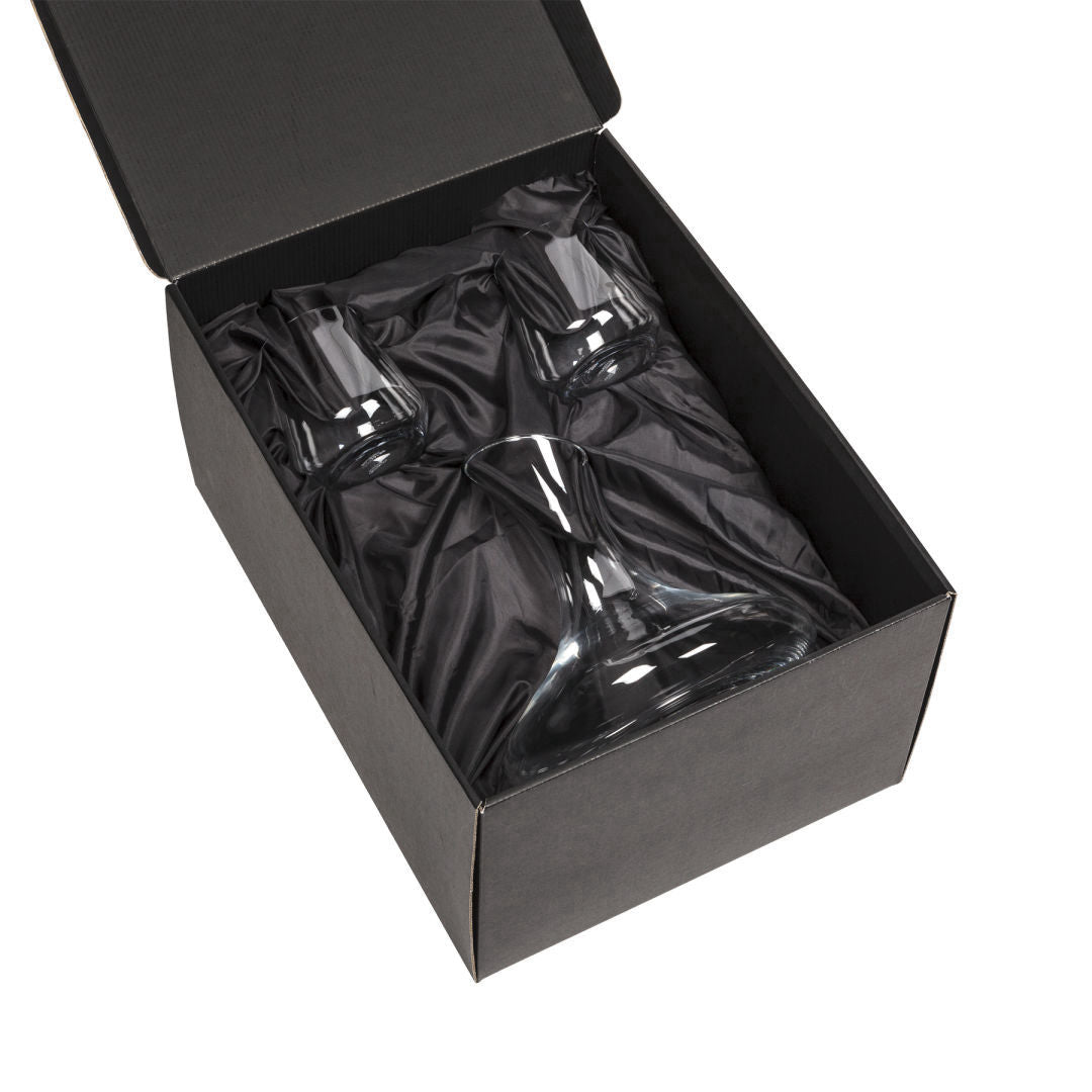 Terrassa Carafe & Crestview Stemless Wine