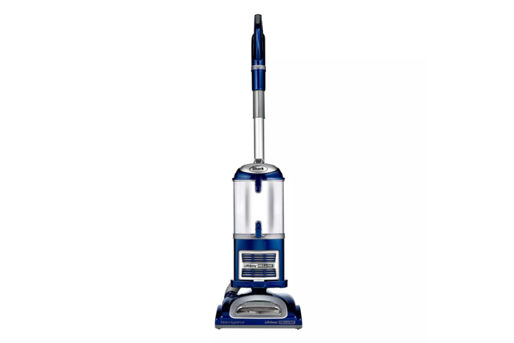 Shark Navigator Lift-Away Deluxe Upright Vacuum