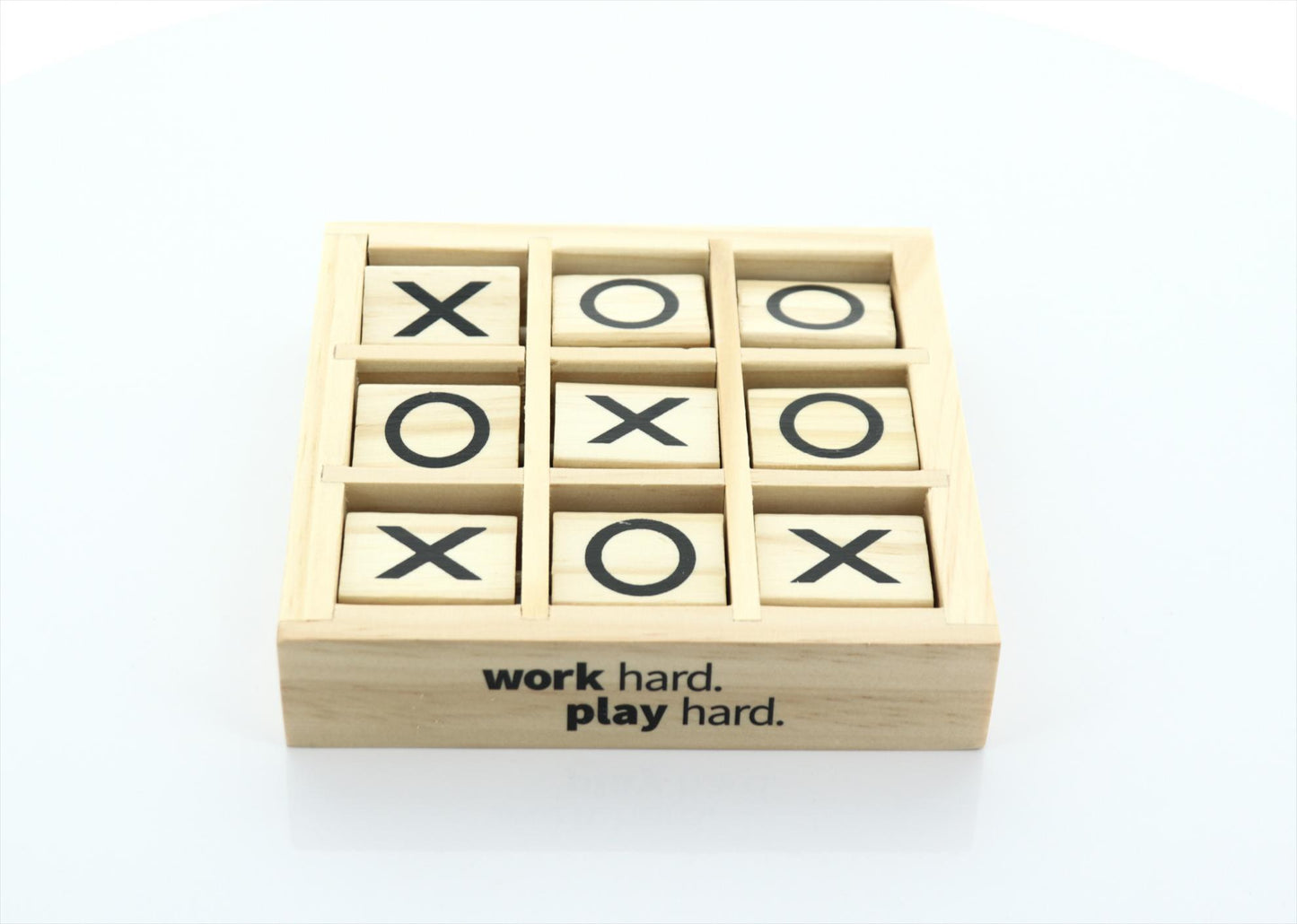 Natural Tic-Tac-Toe Desktop Game