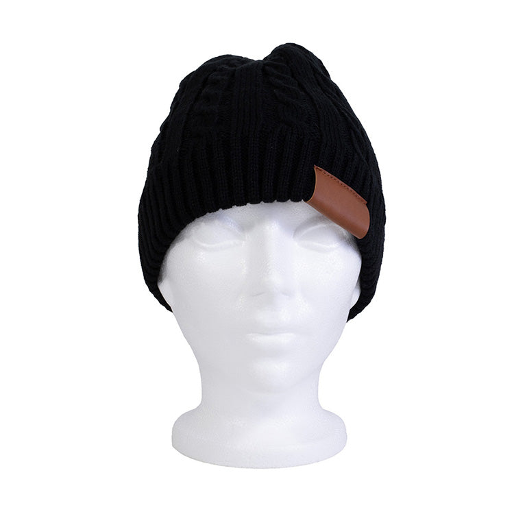 "THE COZY" Cable Knit Beanie With Fluffy Soft Lining