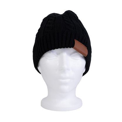 "THE COZY" Cable Knit Beanie With Fluffy Soft Lining