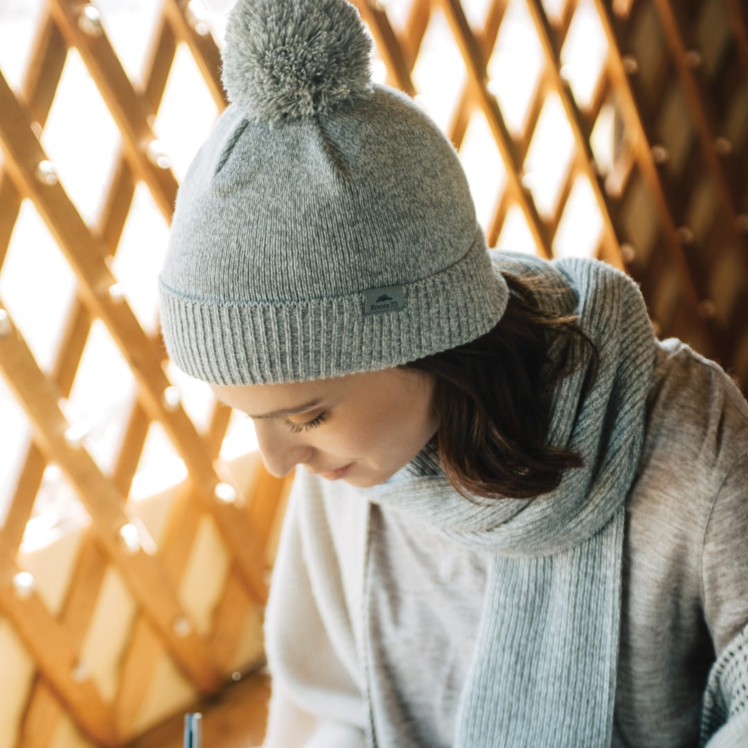 Front View of Grey Unisex RAVENLAKE Roots73 Knit Scarf