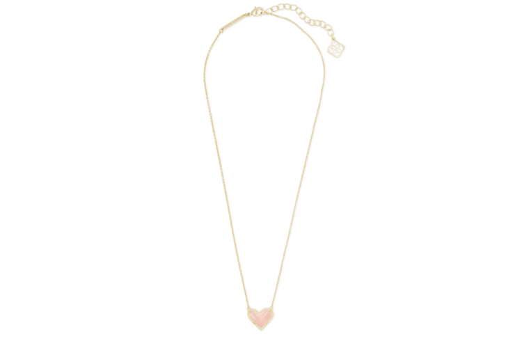 Kendra Scott Ari Gold Heart Short Pendant Necklace in Rose Quartz