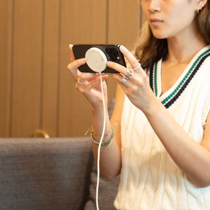 Native Union Snapstand Qi2 Wireless Charger