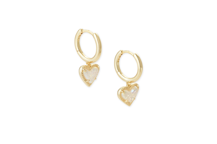 Kendra Scott Ari Heart Gold Huggie Earrings in Iridescent Drury
