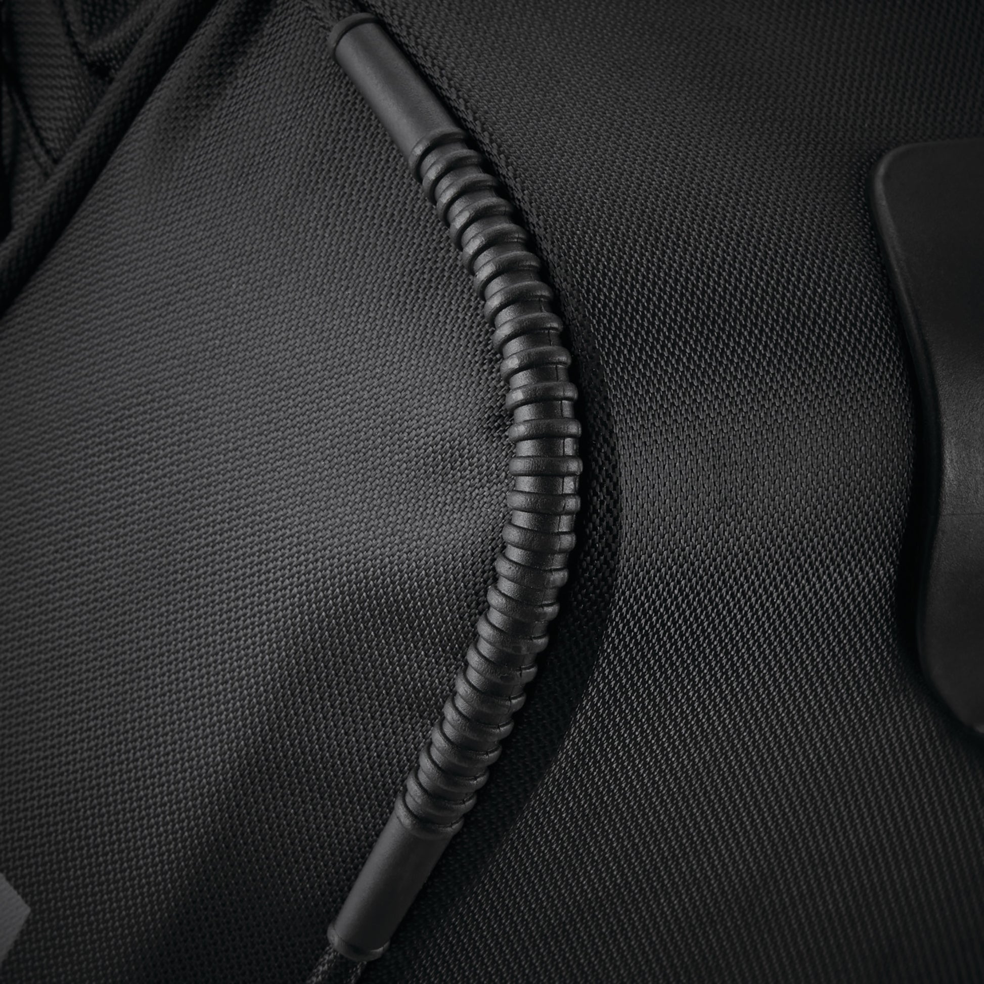 Black Samsonite Andante 2 28" Drop Bottom Wheeled Duffel