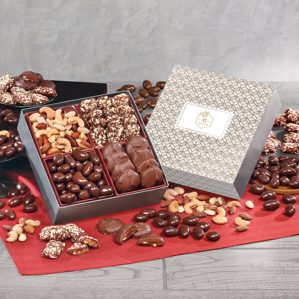 Signature Assortment with Silver & Gold Geometric Sleeve