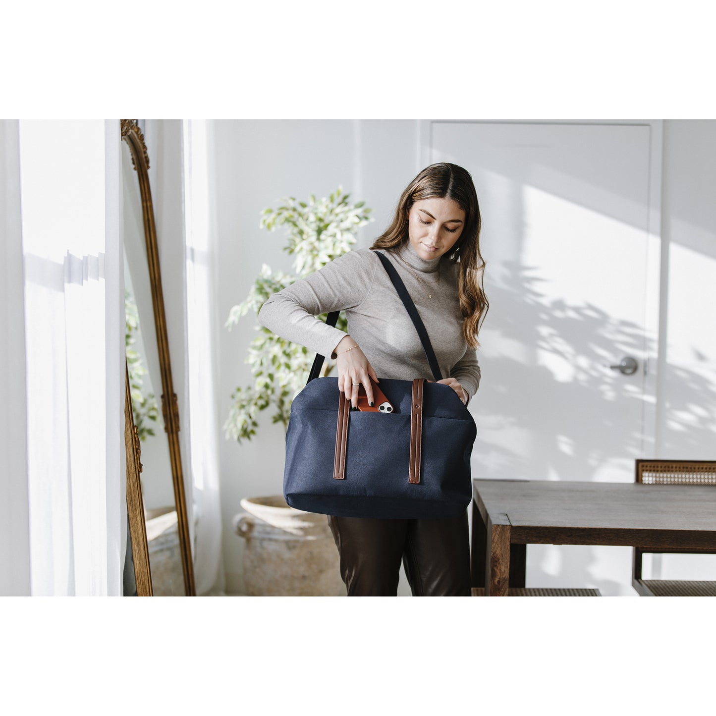 Navy Samsonite Virtuosa Weekender