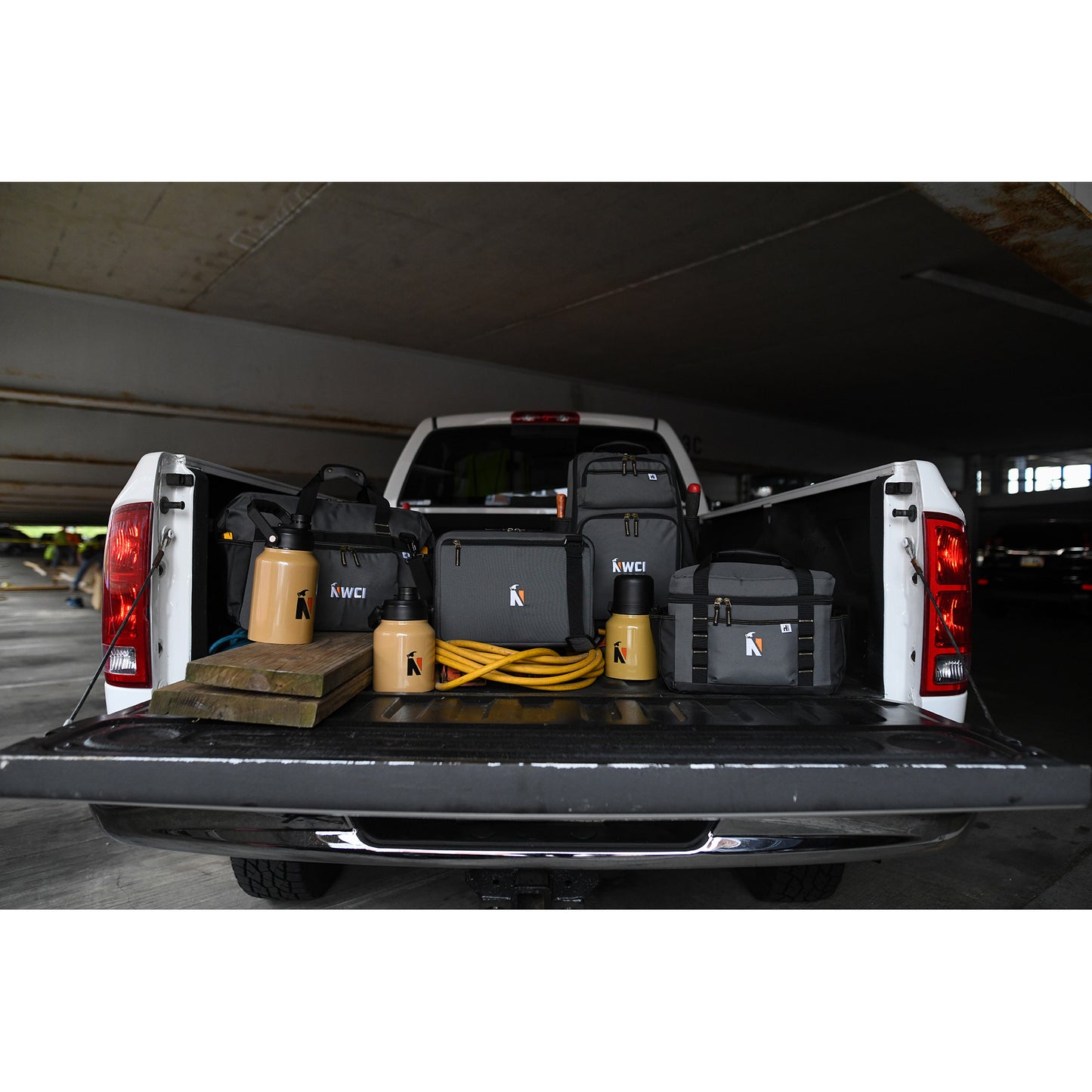 Dune Pearl Heritage Supply Pro Thermos Bottle - 44 Oz.