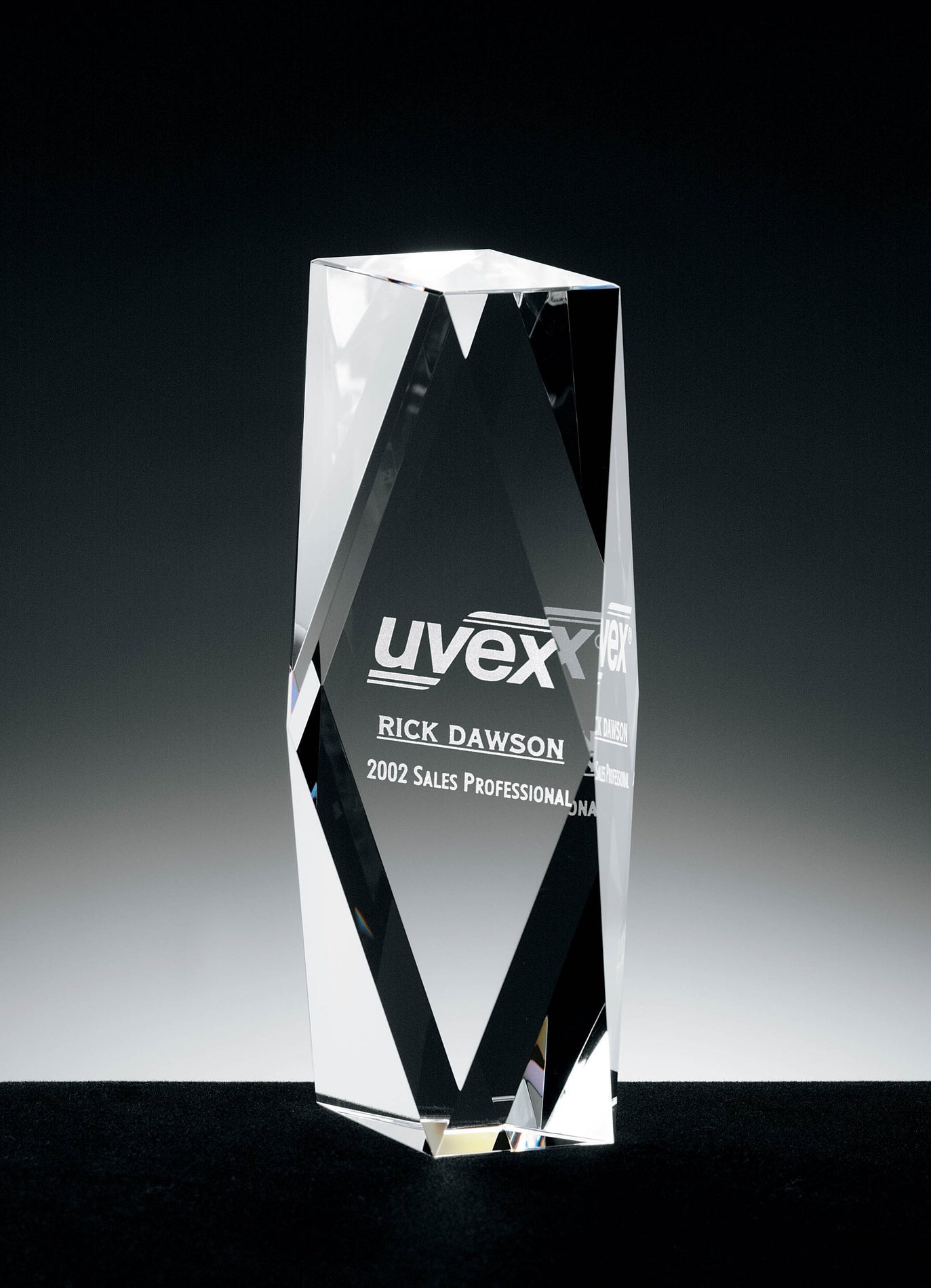 Zyra II Medium Crystal Tower