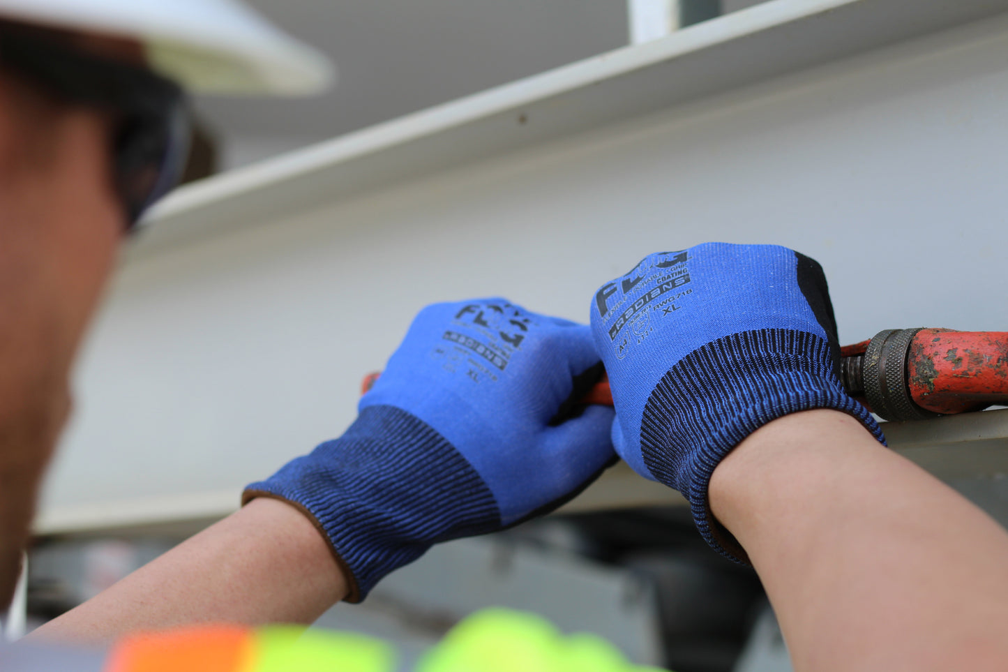 RWG718 TEKTYE® FDG™ A4 Touchscreen Cut Protective Work Glove - Size L