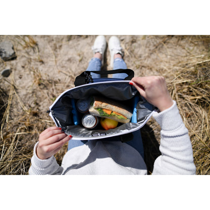 Igloo® Seadrift™ Snap Down 12 Can Cooler